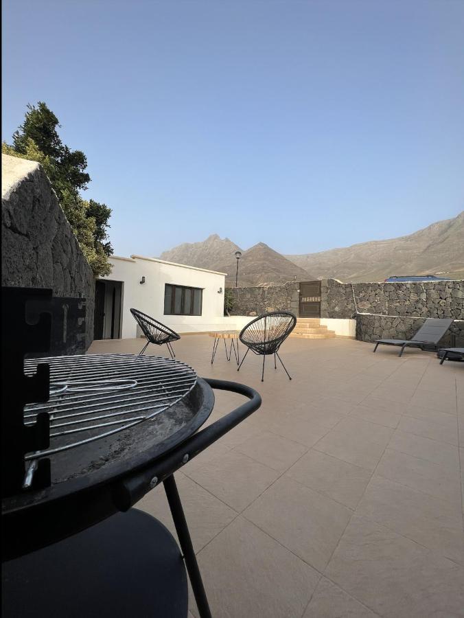Bungalow Apartamento Sol Famara Buitenkant foto